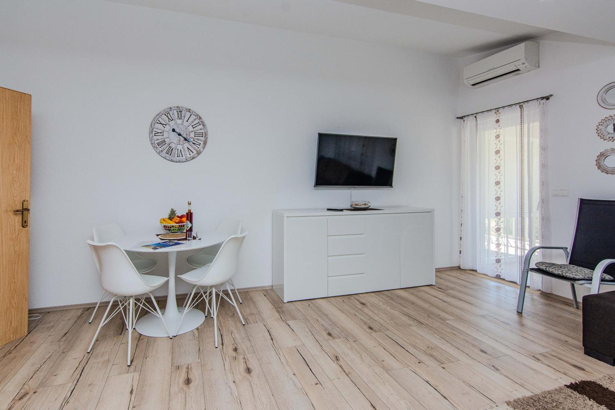 Apartmani Sanja Vir Exterior foto